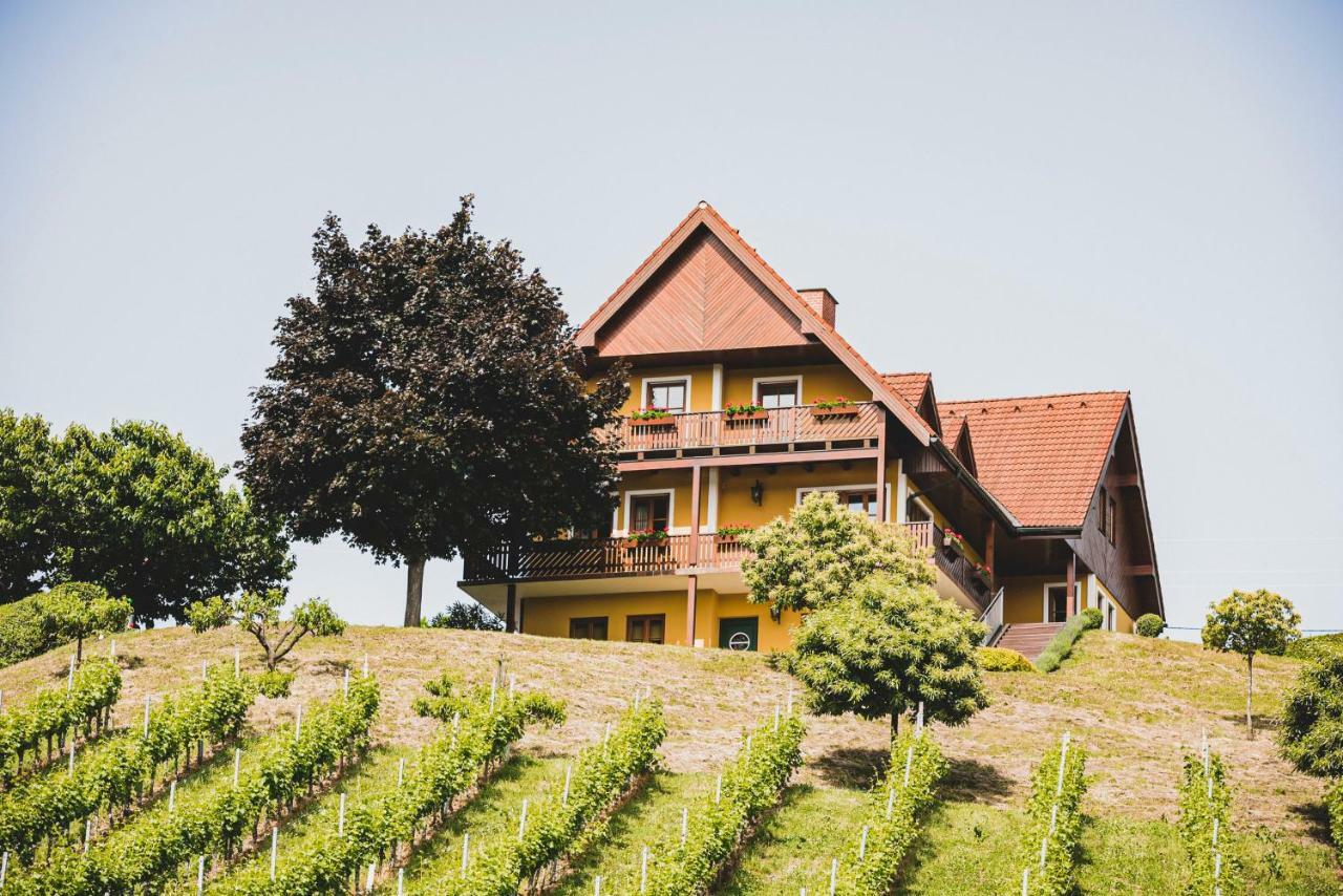 Hohler Appartement Gamlitz Dış mekan fotoğraf
